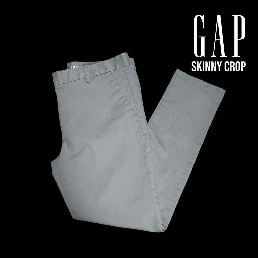GAP (NWOT) Flat Front Skinny Crop Khakis in Dusty Gray Size 10
